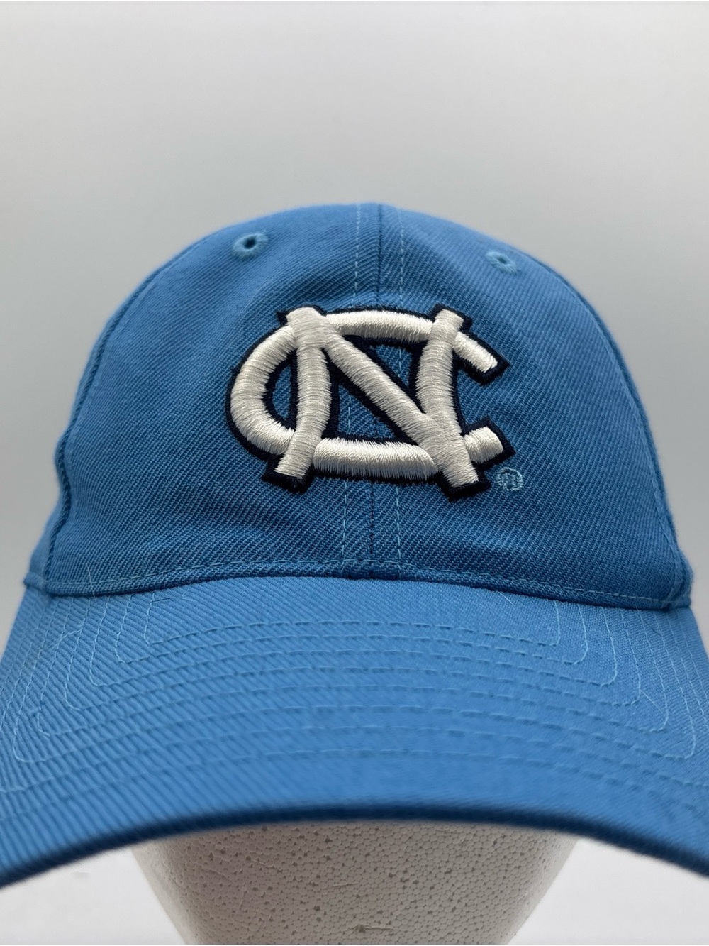 North Carolina Tarheels NCAA Top Of The World Men’s Blue Wool Size 6 7/8 Hat - Picture 2 of 8